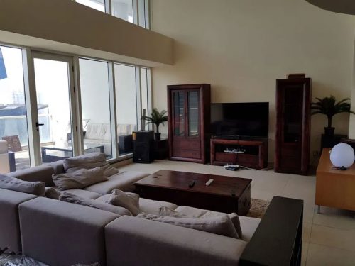 Amazing Room in rare penthouse in Jlt next to metro