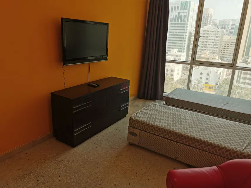 Furnished room for rent in Abu Dhabi, near the Corniche