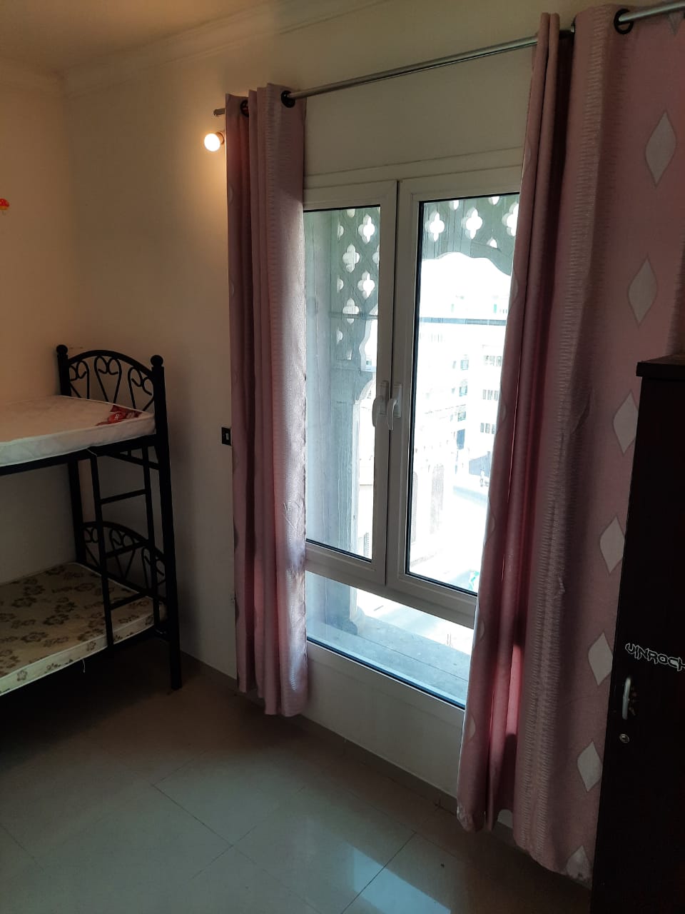 Partitions for 3 or 4 Persons Only for Kabayan Inclusive All in @2000, C/ac, in Bur Dubai