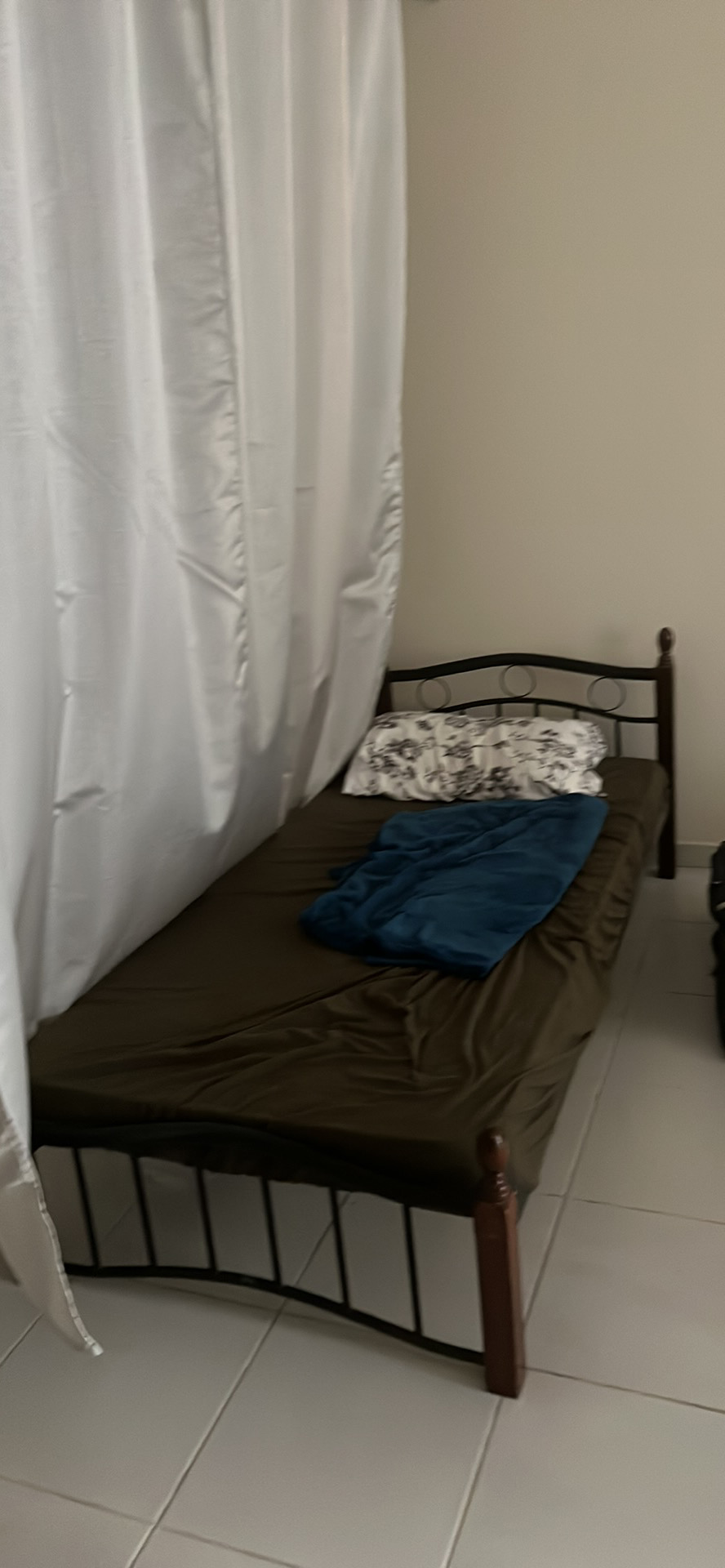 Executive Bachelor Bedspace for rent