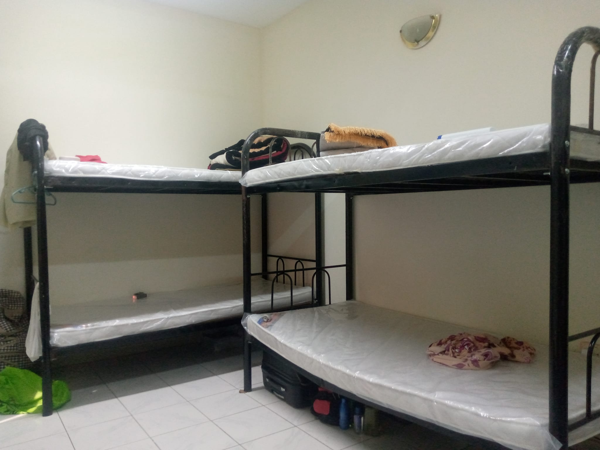 bed space available with balcony dewa