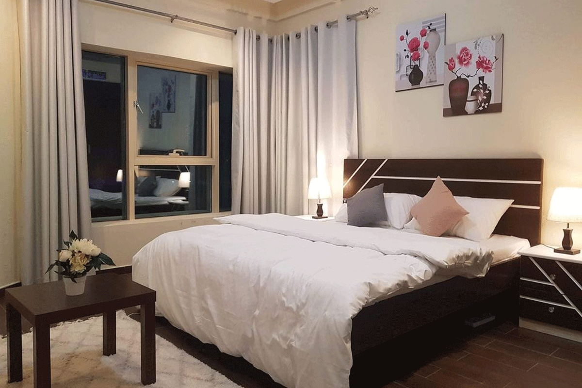 Fully furnished master bedroom available in al barsha 1