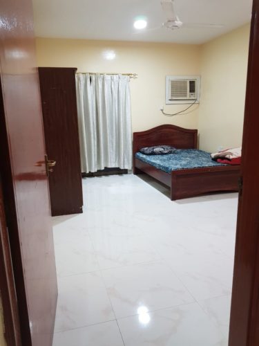 Furnished room available in karama for single executive bachelor