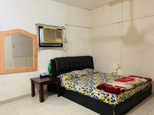 Master Bedroom , Partition Available in Sharjah