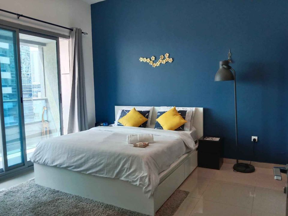 Fully Furnished Bedroom Apartment Available in Marina