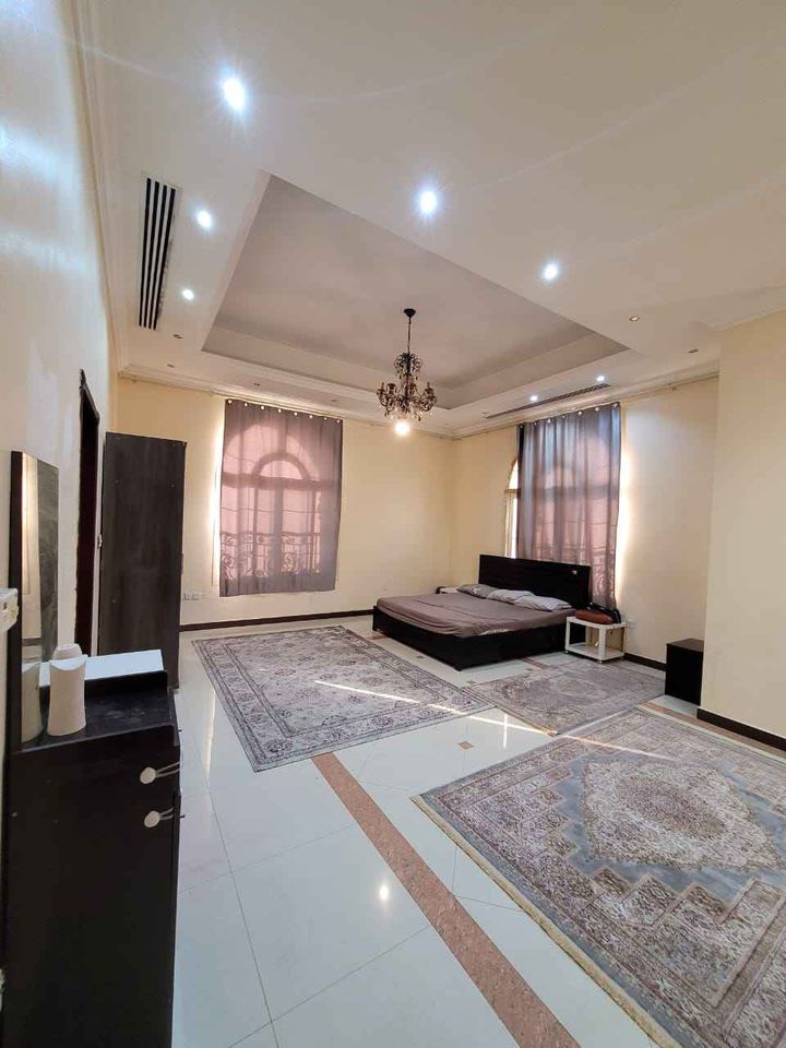 Studio Family Room And BHK Furnished Near Metro