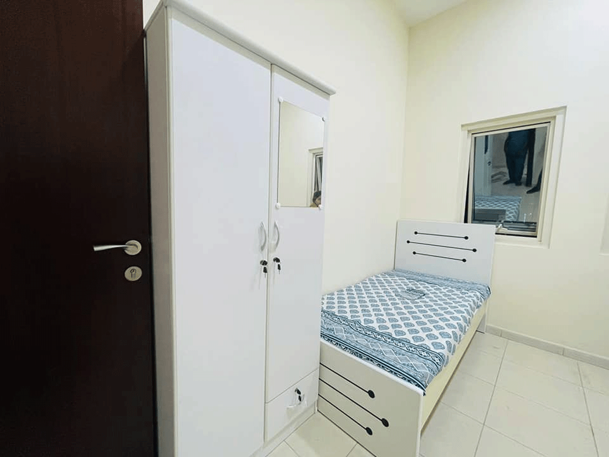 Family Bedroom for rent Near Metro Station Exit 2 in Burjuman