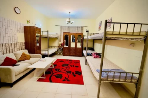 Bed Space Available For Ladies In Al barsha 1