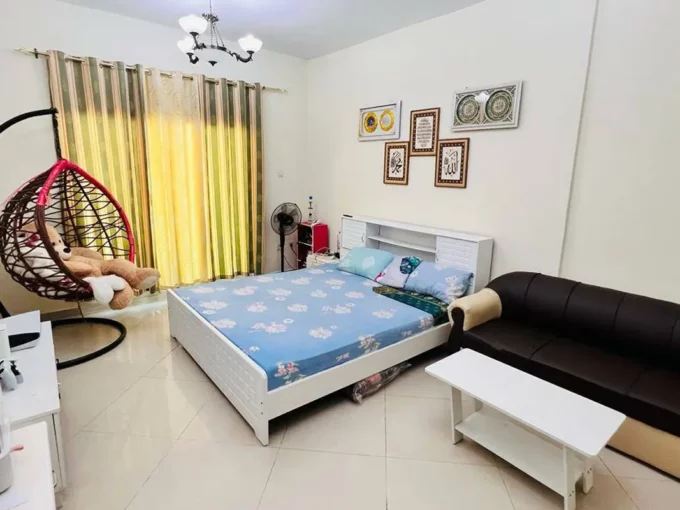 Fully Furnish Master Bed Room Available In Al Nahda
