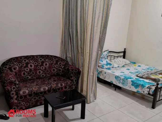 Fully furnished Very big Bedroom Avaialble in Abu Dhabi