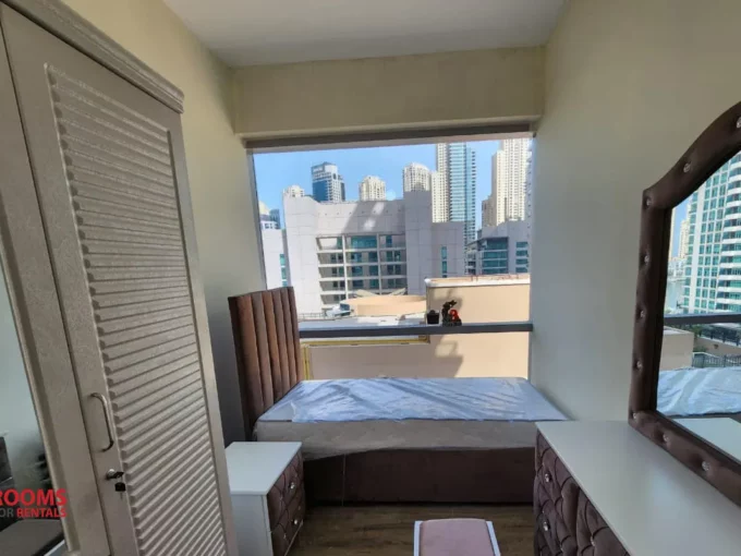 Loft portions and rooms Available in Al barsha