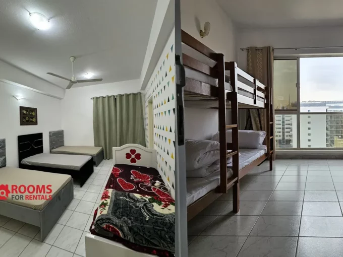 Room Partition and Bed Space Available in Burjuman